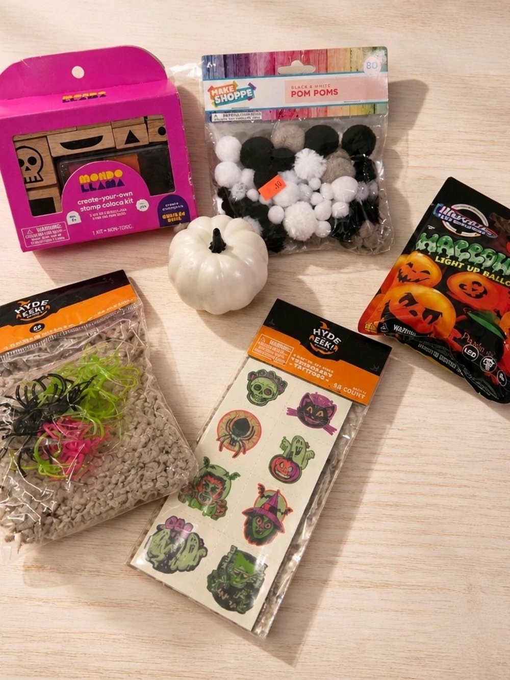 Hyde & EEK! Halloween Sticker and Pom Pom Craft Set - White & Black